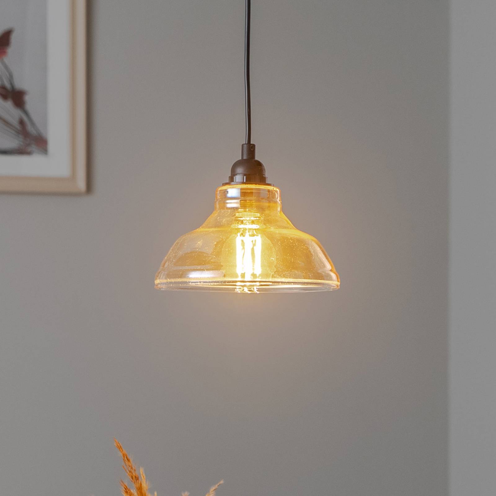 Hängelampe Dilberay 321-S 1-flg. amber/schwarz Glas Ø 20 cm Hängelampe Dilberay 321-S 1-flg. amber/schwarz Glas Ø 20 cm von Opviq