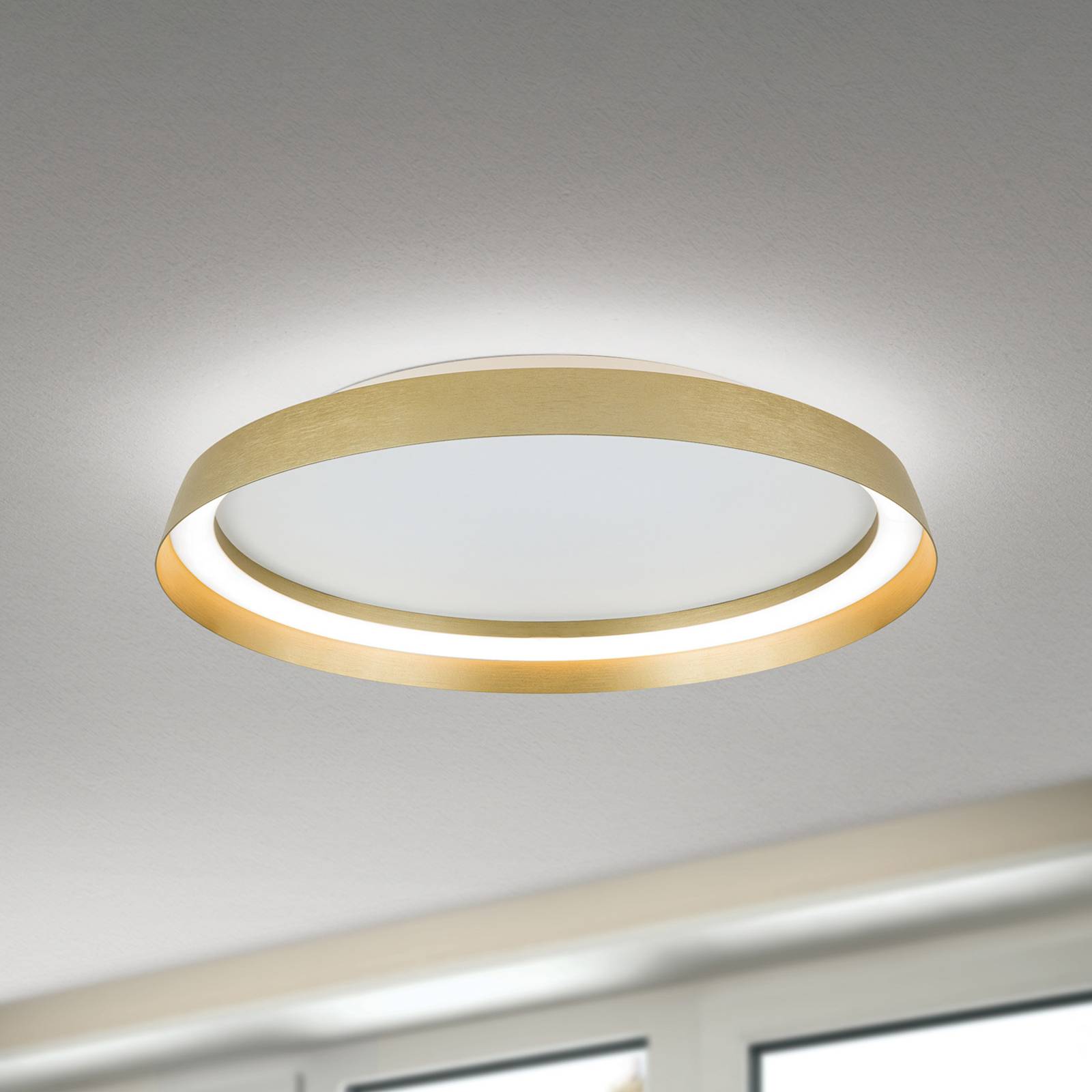 LED-Deckenlampe Manta, Ø 45 cm, goldfarben, Alu, up/down LED-Deckenlampe Manta, Ø 45 cm, goldfarben, Alu, up/down von Orion