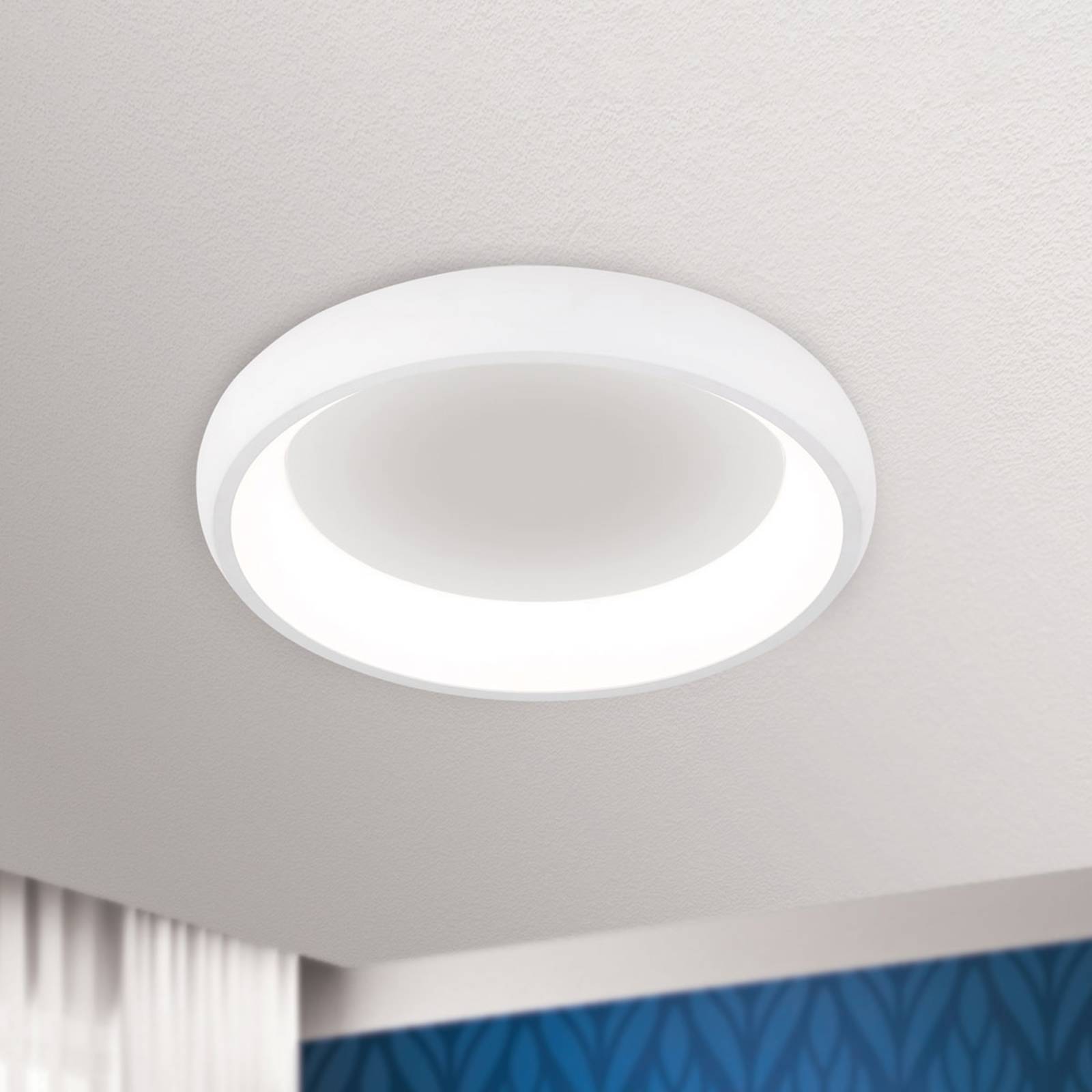 LED-Deckenlampe Venur m. Lichtaustritt innen 41cm LED-Deckenlampe Venur m. Lichtaustritt innen 41cm von Orion