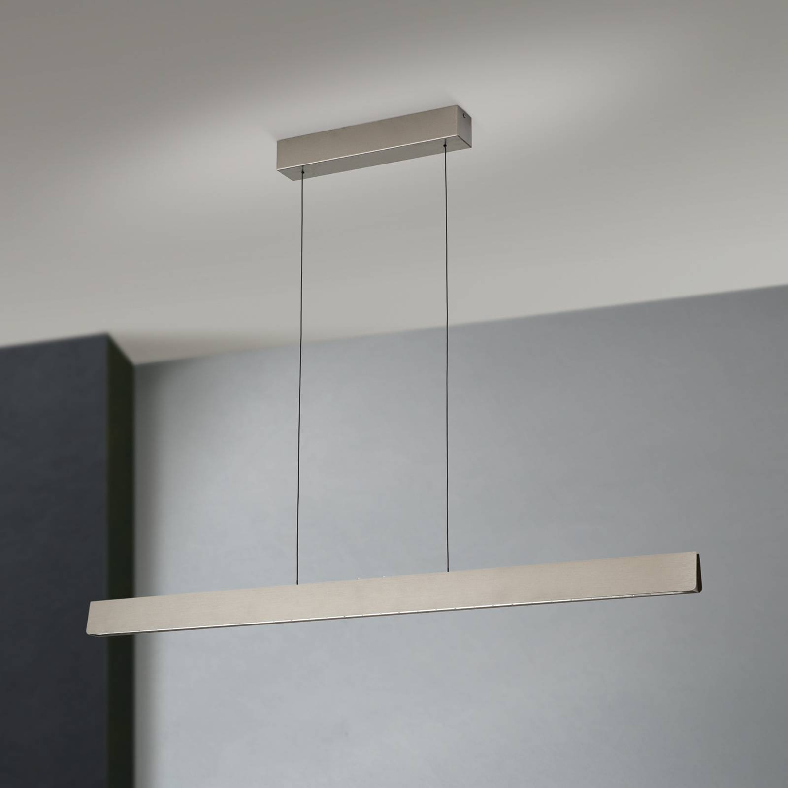 LED-Hängelampe Tara, nickelfarben, Länge 120 cm, Alu/Stahl LED-Hängelampe Tara, nickelfarben, Länge 120 cm, Alu/Stahl von Orion