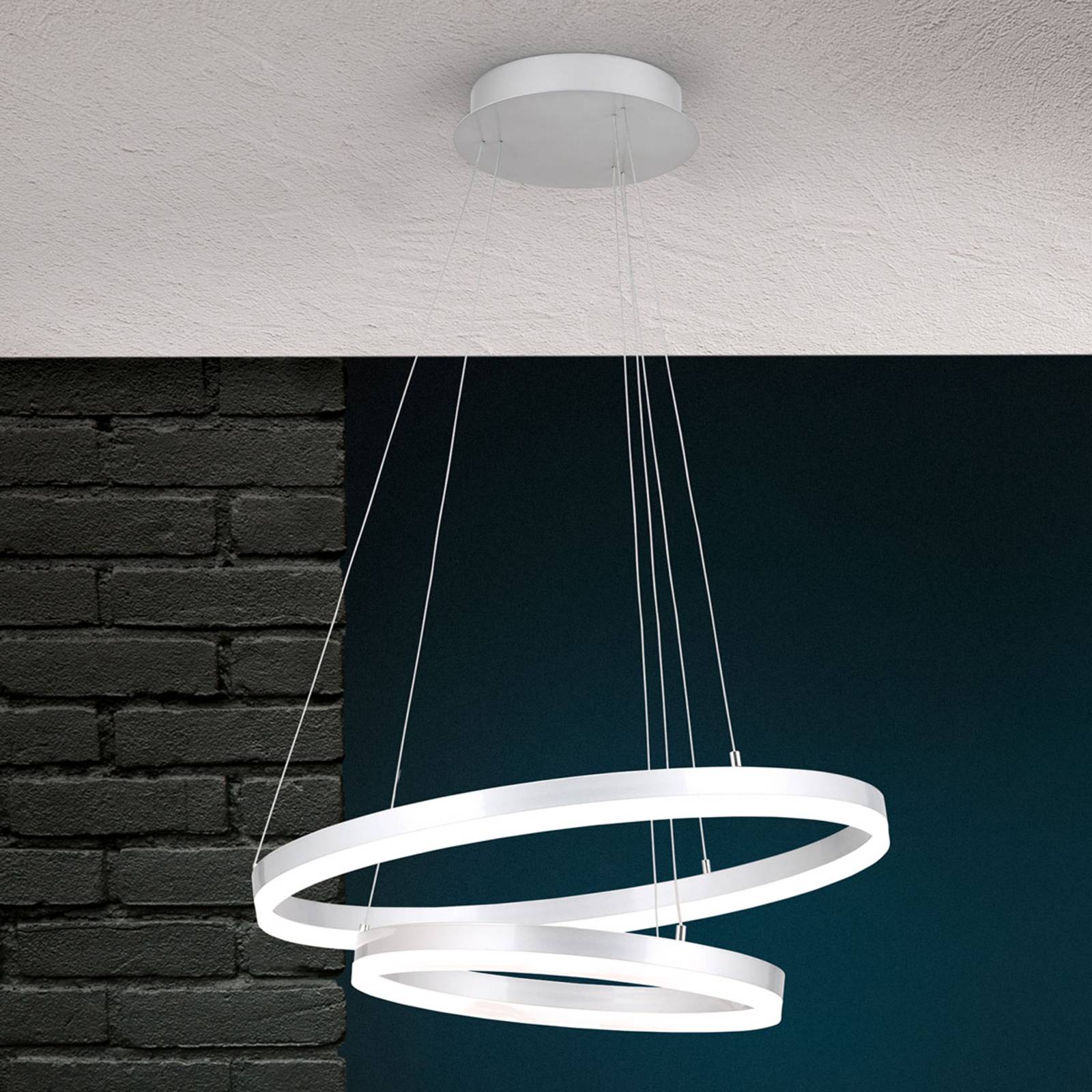 Modern designte LED-Hängeleuchte Float Modern designte LED-Hängeleuchte Float von Orion