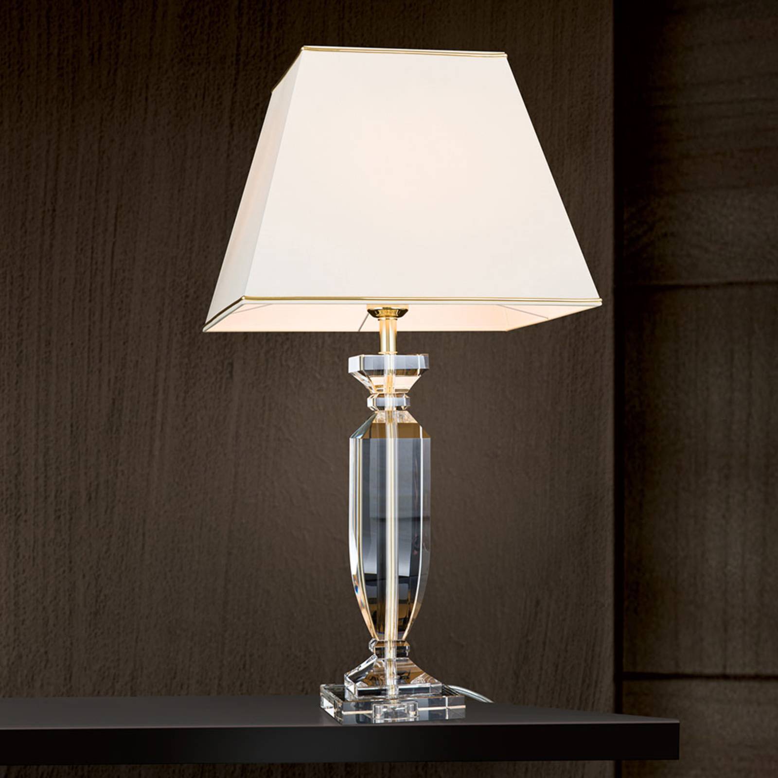 Tischleuchte Pokal mit Kristall gold/creme Tischleuchte Pokal mit Kristall gold/creme von Orion