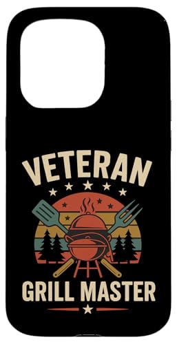 Veteran Grill Master im Retro-BBQ-Stil Hülle für iPhone 15 Pro von Outdoors Life Camping Fishing Hiking Gear