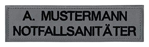 Namensschild bestickt mit eigenem Namen personalisiert Stickschild in vielen Größen und Farben mit Klett (120x30mm, silber reflektierend) von PACOTEX