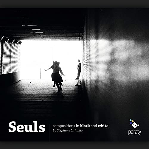 Seuls-Compositions in Black & White von PARATY