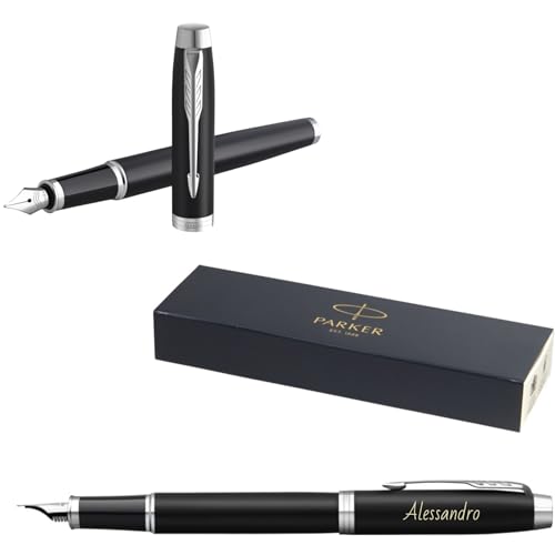 PARKER IM Core Füllfederhalter mit Gravur | Premium Stift | Geschenkbox | blaue Tinte | personalisiertes Geschenk | Namen | graviert | Füller | Geburtstag Geschenkidee (Matte Black C.C.) von PARKER