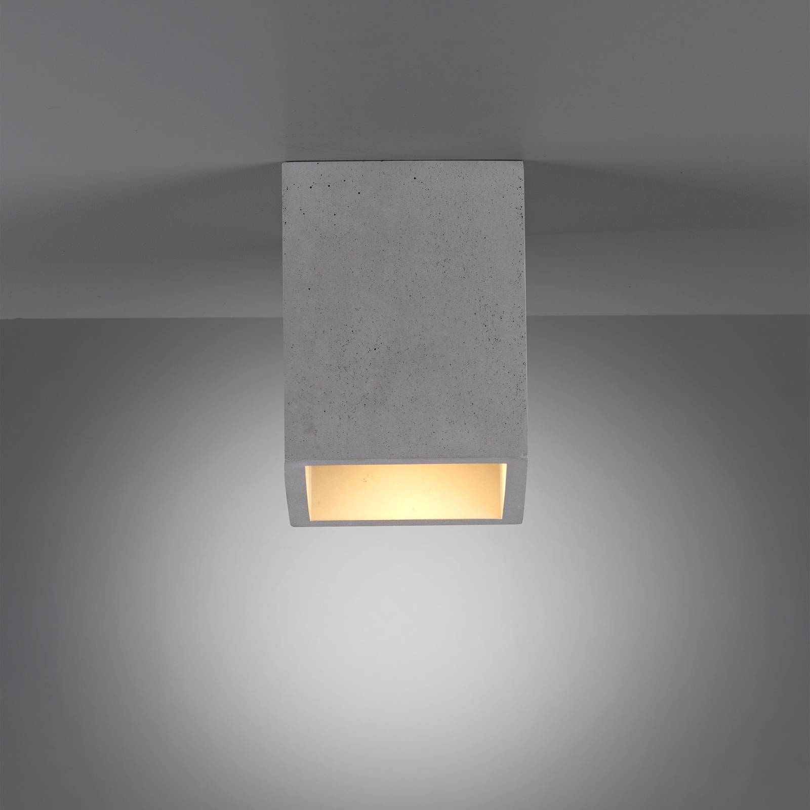 Paul Neuhaus Eton Deckenlampe aus Beton, eckig von PAUL NEUHAUS