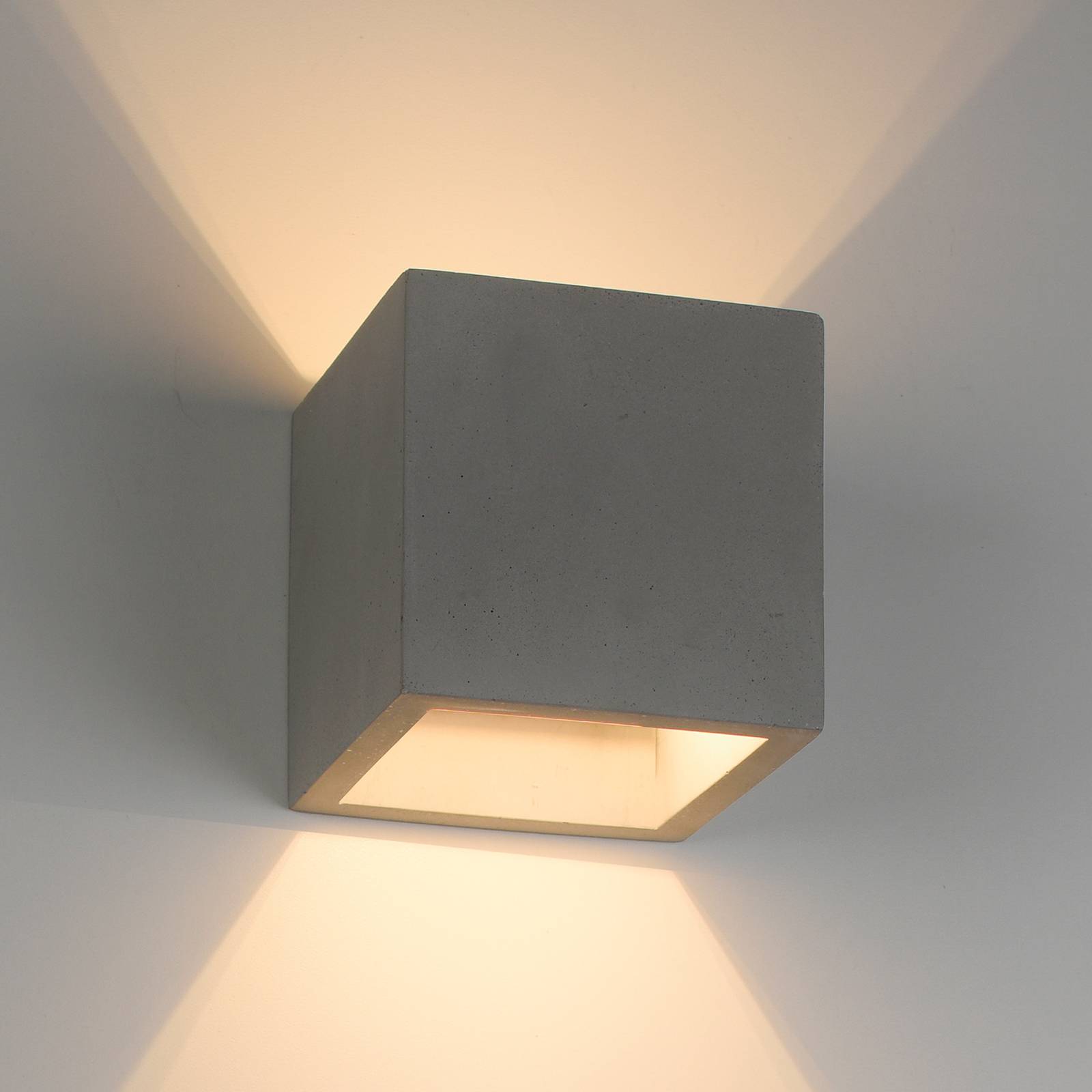 Paul Neuhaus Wandlampe Eton, Beton, 12 cm x 12 cm, up/down Paul Neuhaus Wandlampe Eton, Beton, 12 cm x 12 cm, up/down von PAUL NEUHAUS