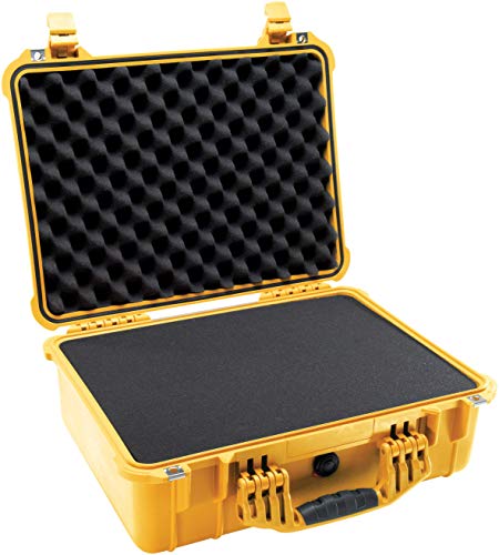 PELI 1520 Stoßfester Transportkoffer für empfindliches Eqipment, IP67 Wasser- und Staubdicht, 24L Volumen, Mit Schaumstoffeinlage (Anpassbar), Gelb von PELI