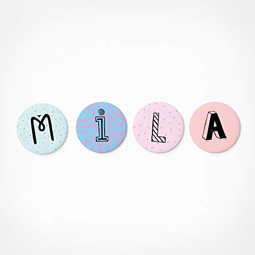 PICKMOTION Mila | Magnetbuchstaben Set | 4 Magnete - Geschenke mit Namen, für Magnet-Tafel, Geschenk, als Kühlschrank-Magnete, Durchmesser 3,2 cm -für Kinder ab 3 Jahre, Buchstabenmagnete von PICKMOTION