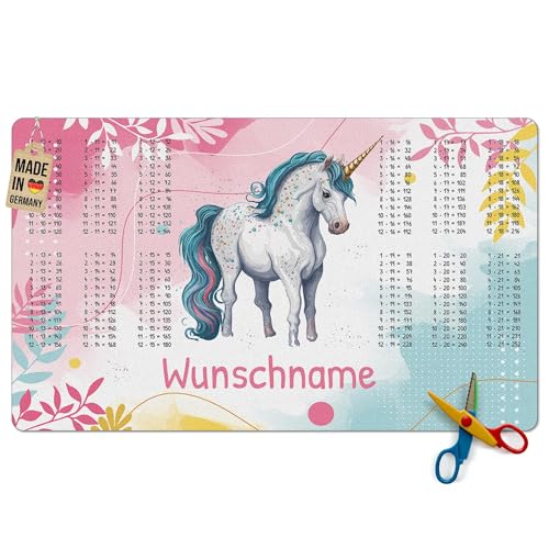 Pr Print Royal Schreibtischunterlage selbst gestalten mit Name - mit großem Einmaleins - Einhorn - Waschbar, Personalisierte Geschenke zur Einschulung | 60x35 cm, Rutschfest von PR Print Royal