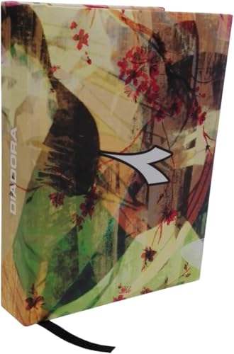 Schülerkalender kompatibel mit Schülerkalender - Offizielles Produkt Diadora F.to 16 x 12 cm 2025/2026 mehrfarbige Grafiken mit Blumenmuster + Schlüsselanhänger Pfeife und farbiger Stift Schülerkalender kompatibel mit Schülerkalender - Offizielles Produkt Diadora F.to 16 x 12 cm 2025/2026 mehrfarbige Grafiken mit Blumenmuster + Schlüsselanhänger Pfeife und farbiger Stift von PRESTIGE & DELUXE