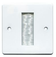 Pro Signal Bürste Streifen-Kabel Eintrag Single Gang Wall Face Plate – Weiß von PROSIGNAL