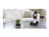 Panasonic KX-TGH720G - Schnurloses Telefon - Anrufbeantworter mit Anrufer-ID/Anklopfen - DECT\GAP - 3-Wege-Anruffunktion - Schwarz, Silber Panasonic KX-TGH720G - Schnurloses Telefon - Anrufbeantworter mit Anrufer-ID/Anklopfen - DECT\GAP - 3-Wege-Anruffunktion - Schwarz, Silber von Panasonic
