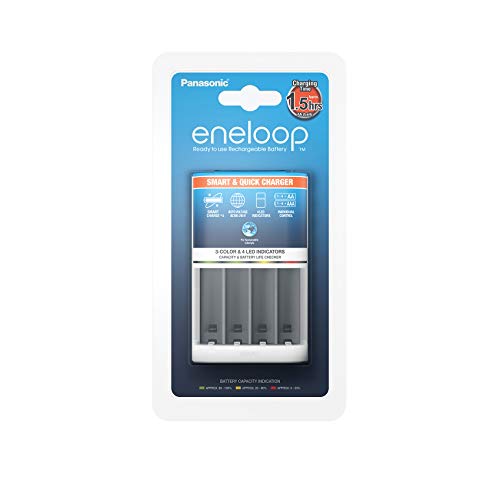 Panasonic eneloop, Intelligentes Schnellladegerät, für 1-4 Ni-MH Akkus AA/AAA, mit LED-Anzeige und Einzelschachtüberwachung, Weiß Panasonic eneloop, Intelligentes Schnellladegerät, für 1-4 Ni-MH Akkus AA/AAA, mit LED-Anzeige und Einzelschachtüberwachung, Weiß von Panasonic