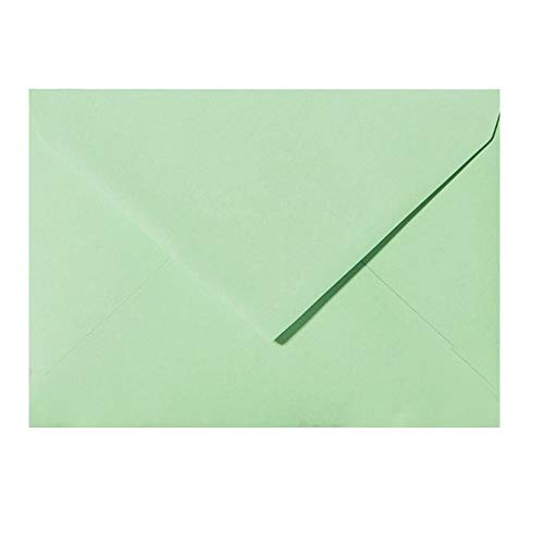 Paper24 25 Briefumschläge DIN C6 114x162 mm, nassklebend, für Einladungen, Grußkarten A6, für Hochzeit, Geburtstag in Hellgrün von Paper24