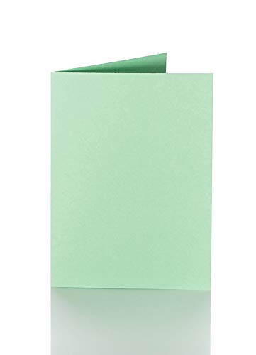 25 Faltkarten A6 240g/m² Hellgrün für Briefumschläge im Format DIN C6 von Paper24