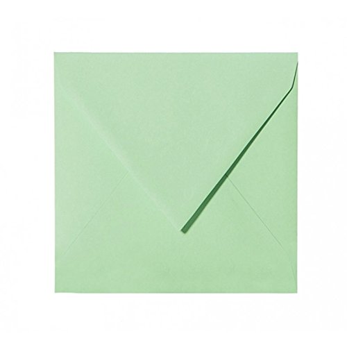 25 quadratische Briefumschläge (120g), Farbe: Hellgrün, Format: 155 x 155 mm - 15,5 x 15,5 cm mit Dreieckslasche von Paper24