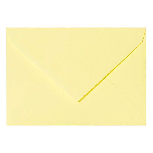Paper24 50 Briefumschläge DIN C6 114x162 mm, nassklebend, für Einladungen, Grußkarten A6, für Hochzeit, Geburtstag in Gelb von Paper24