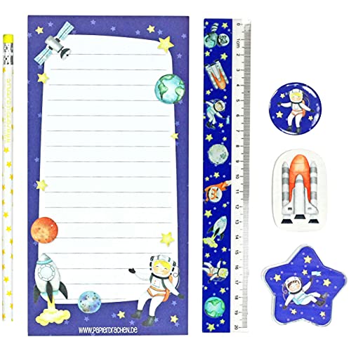 Papierdrachen 6-teiliges Schreibset für Grundschul Kinder | Astronaut-Motiv | mit Bleistift Spitzer Lineal Radierer Schreibblock | Geschenkidee zur Einschulung | Mitgebsel für Kindergeburtstag | Set 5 von Papierdrachen