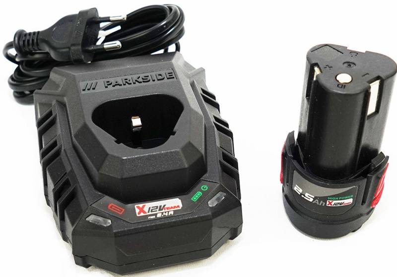 Parkside 12V 2,5Ah Akku PAPK 12 2.5 A1 + 12V 2,4A Ladegerät PLGK 12 A3 Akku-Set PAPK 12 2.5 A1 (12 V) von Parkside