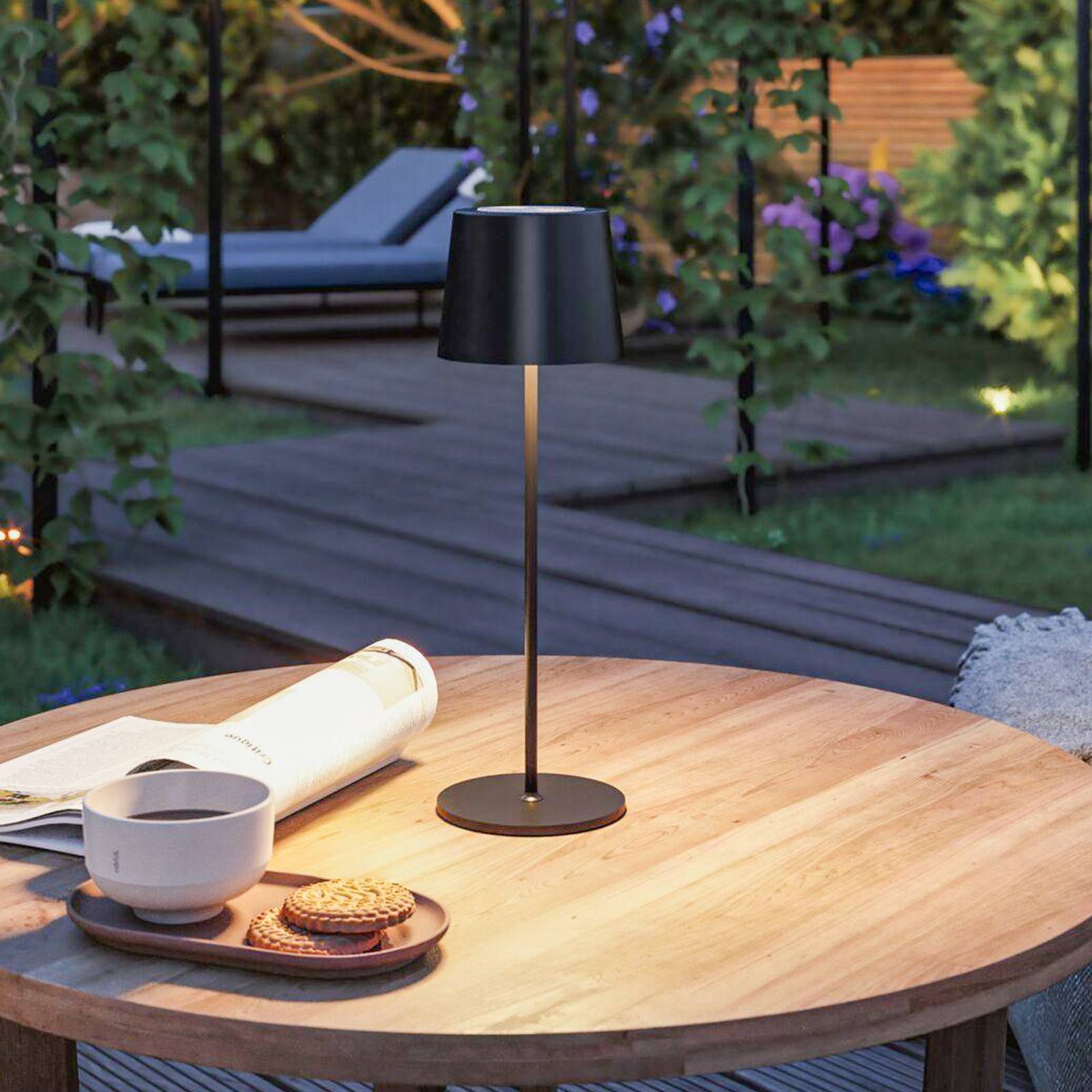 Paulmann LED-Akku-Tischlampe Gilo, schwarz, Kunststoff, IP44 Paulmann LED-Akku-Tischlampe Gilo, schwarz, Kunststoff, IP44 von Paulmann