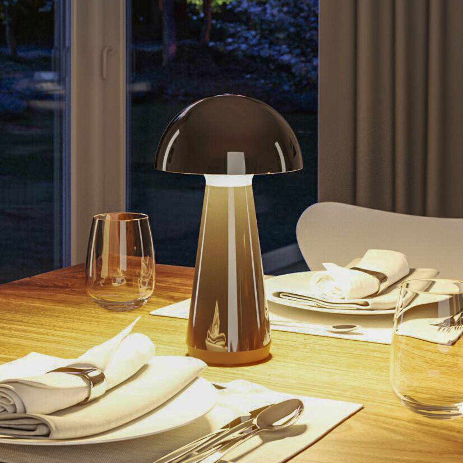 Paulmann LED-Akku-Tischlampe Onzo, schwarz, Kunststoff, IP44 Paulmann LED-Akku-Tischlampe Onzo, schwarz, Kunststoff, IP44 von Paulmann