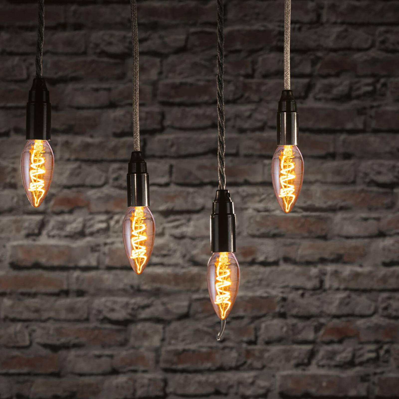 Paulmann LED-Kerzenlampe E14 4W 1.800K gold Paulmann LED-Kerzenlampe E14 4W 1.800K gold von Paulmann