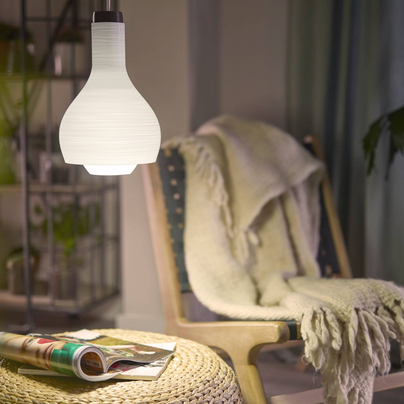 Philips E27 LED-Lampe A60 5,2W 1095lm 2.700K matt Philips E27 LED-Lampe A60 5,2W 1095lm 2.700K matt von Philips