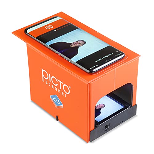 PictoScanner 6x6 - Ist EIN Scanner für 6x6 Filme. Scannen und speichern Sie Ihre 6x6 Negative oder Dias mit Ihrem Smartphone. Der Scanner ist aus, umweltfreundlicher Pappe hergestellt. von PictoScanner