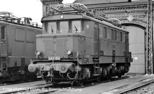 Piko H0 51186 H0 E-Lok E 44 der DR Piko H0 51186 H0 E-Lok E 44 der DR von Piko H0