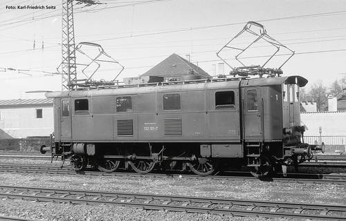Piko H0 51415 H0 E-Lok BR 132 der DB Piko H0 51415 H0 E-Lok BR 132 der DB von Piko H0