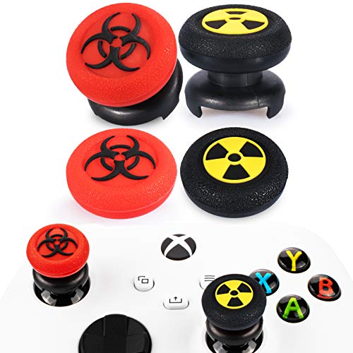 PlayRealm FPS Thumbstick Extender & Drucken Gummi Silikon Griffabdeckung Thumb Grip Aufsätze 4 für Xbox Series X & Xbox One Controller(Bioh Rot+Strahlung Schwarz) von PlayRealm