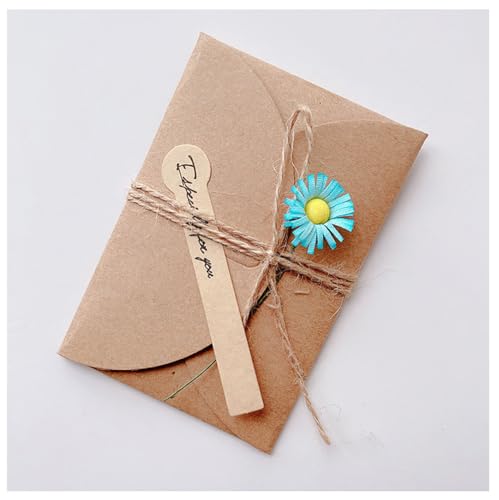 Pmnzdy 20 Set Grußkarte mit Getrocknete Blumen Dekoration Retro Kraftpapier Blanko Umschläge-Grußkarte Mini Briefumschläge mit Karten Hochzeitskarten Blaues-Gänseblümchen S=71 * 105mm Pmnzdy 20 Set Grußkarte mit Getrocknete Blumen Dekoration Retro Kraftpapier Blanko Umschläge-Grußkarte Mini Briefumschläge mit Karten Hochzeitskarten Blaues-Gänseblümchen S=71 * 105mm von Pmnzdy
