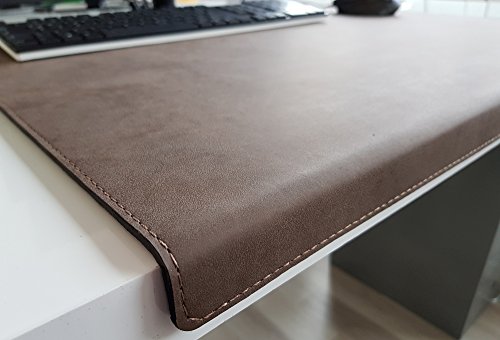 Gewinkelte Schreibtischunterlage mit Kantenschutz Nubuk Leder 60 x 38 Braun von Profi-Mats