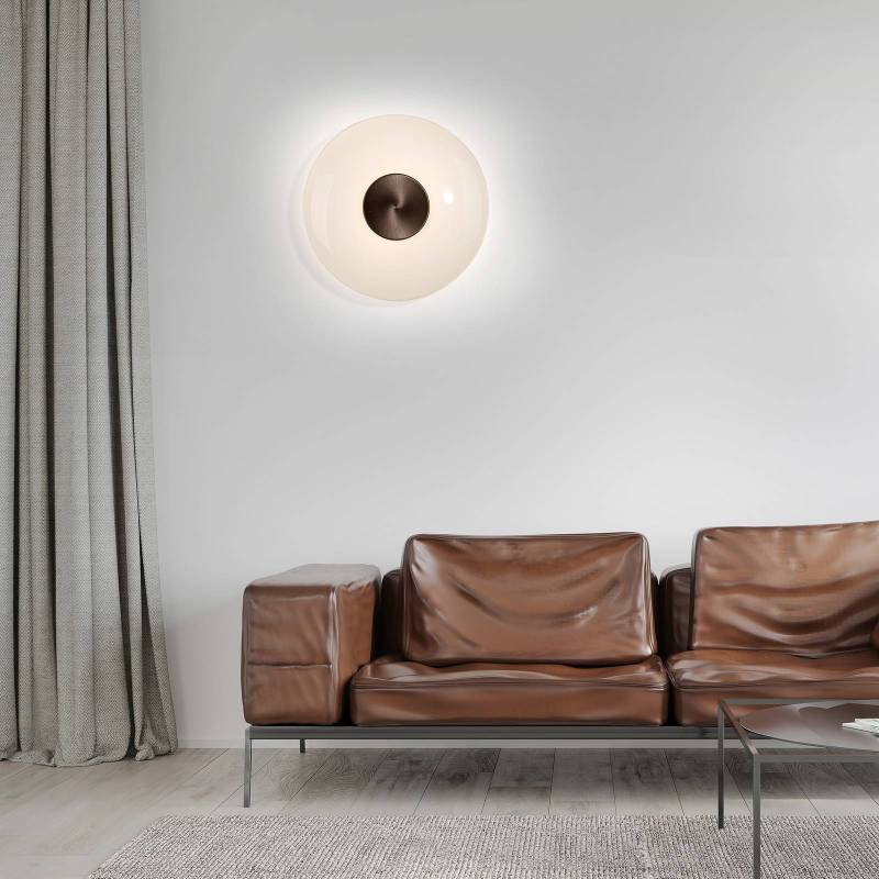 PURE LED-Wandlampe Vitrum, braun/opal Glas/Aluminium Ø 22 cm von Pure