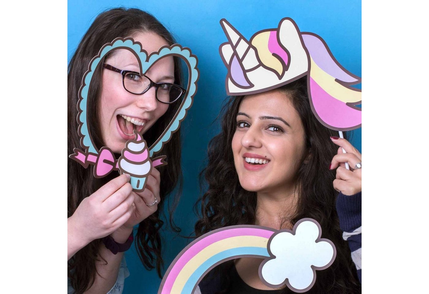 Pusheen Fotohintergrund Pusheen Party - Selfie Foto Kit, 24-tlg. Pusheen Fotohintergrund Pusheen Party - Selfie Foto Kit, 24-tlg. von Pusheen