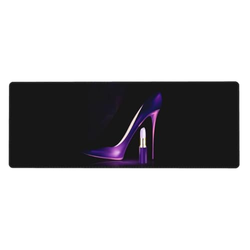QGWDYYJQ Mauspad mit elegantem violettem High Heels mit Lippenstift, bedruckt, 30 x 80 cm, Tastatur-Pad, Schreibtisch-Schutz-Pad QGWDYYJQ Mauspad mit elegantem violettem High Heels mit Lippenstift, bedruckt, 30 x 80 cm, Tastatur-Pad, Schreibtisch-Schutz-Pad von QGWDYYJQ