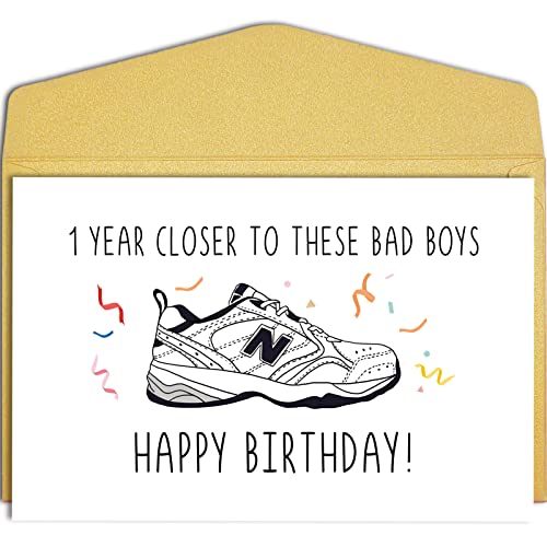 Qiliji Lustige Geburtstagskarte für Papa Schuhe, Happy Birthday Karte für ihn, New Balance Shoes Geburtstagskarte, Geburtstagskarte für neuen Vater, 1 Jahr näher an diesen bösen Jungs Qiliji Lustige Geburtstagskarte für Papa Schuhe, Happy Birthday Karte für ihn, New Balance Shoes Geburtstagskarte, Geburtstagskarte für neuen Vater, 1 Jahr näher an diesen bösen Jungs von Qiliji
