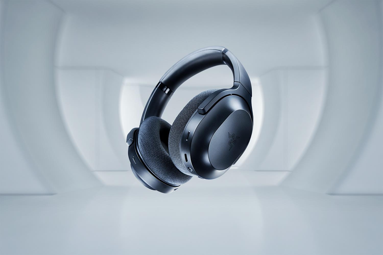 Razer Barracuda - Headset - ohrumschließend - Bluetooth / 2,4 GHz Funkfrequenz - kabellos - Geräuschisolierung (RZ04-03790100-R3M1) von Razer
