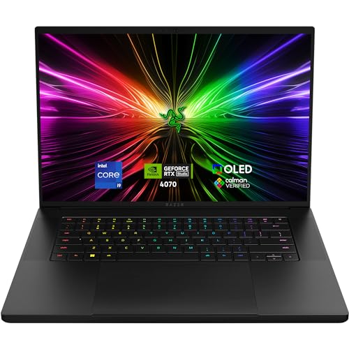 Razer Blade 16 - 16 Zoll Gaming-Laptop - NVIDIA Geforce RTX 4070 - Intel i9-14900HX - QHD OLED 240Hz Display (16GB DDR5 RAM, 1TB SSD, Alu-Gehäuse) QWERTZ DE-Layout | Schwarz von Razer