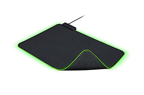 Razer Goliathus Chroma - Weiche Gaming Maus-Matte mit RGB Beleuchtung (Kabelhalterung, Stoff-Oberfläche, rutschfest, gesteppter Rand, optimiert für alle Mäuse) Schwarz von Razer