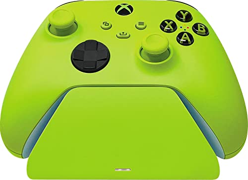 Razer Universelle Schnellladestation - Schnellladegerät für Xbox-Controller (Universelle Kompatibilität, Magnetkontaktsystem, Passend zu jedem Xbox-Controller) Electric Volt Wake von Razer