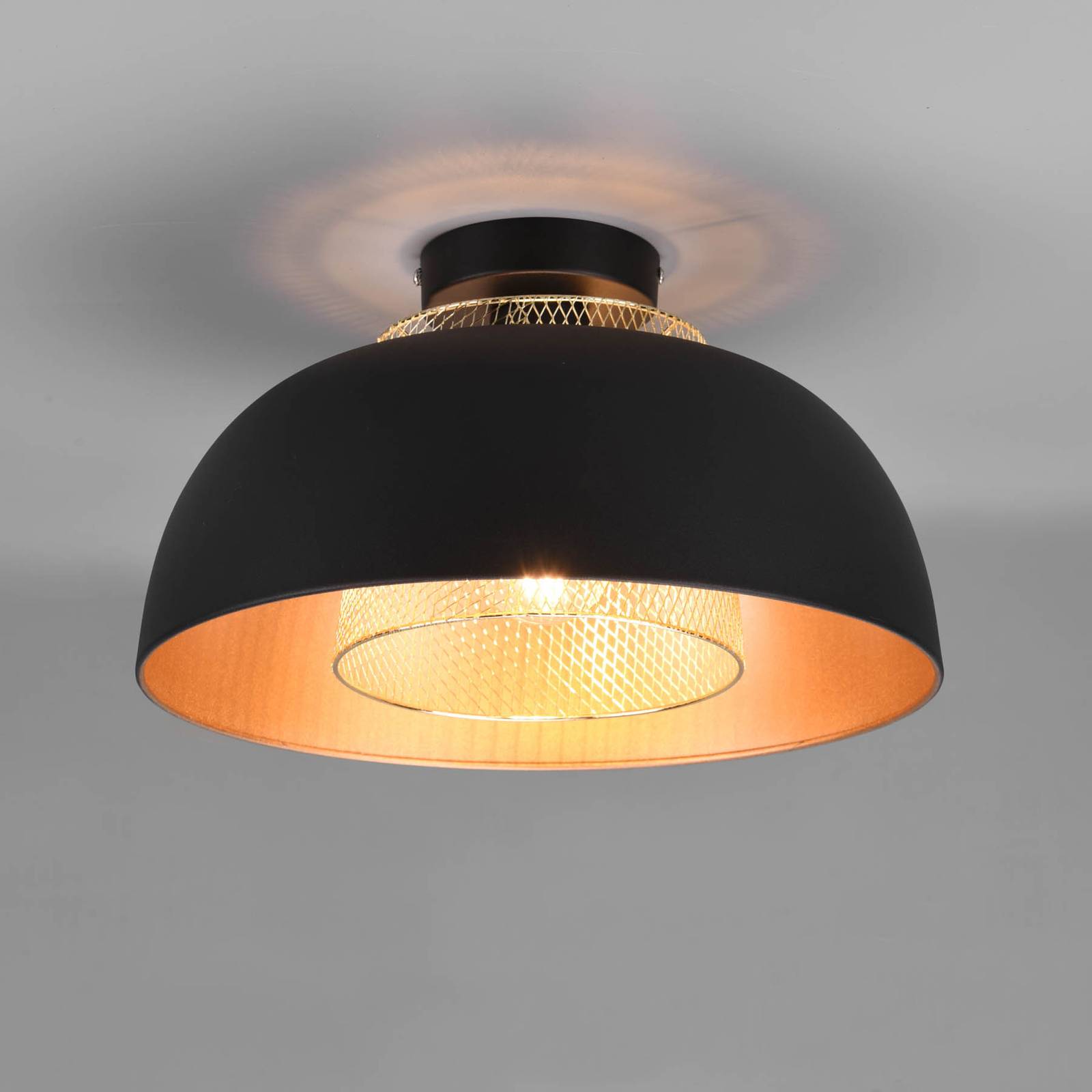Deckenleuchte Punch, schwarz/gold, Ø 35 cm Deckenleuchte Punch, schwarz/gold, Ø 35 cm von Reality Leuchten