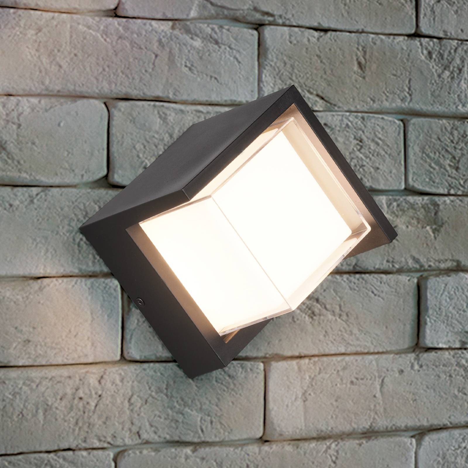LED-Außenwandleuchte Puno, IP54, eckig LED-Außenwandleuchte Puno, IP54, eckig von Reality Leuchten