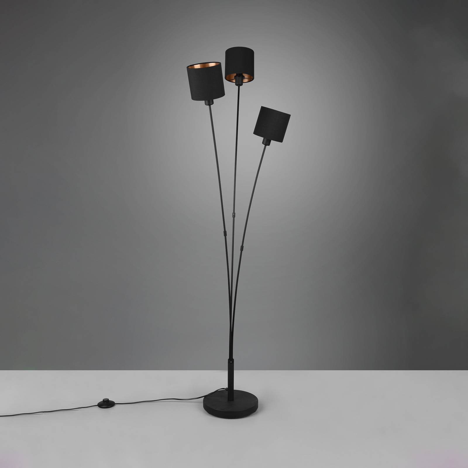 Stehlampe Tommy, schwarz/gold, Höhe 150 cm, 3-flg. Stoff Stehlampe Tommy, schwarz/gold, Höhe 150 cm, 3-flg. Stoff von Reality Leuchten