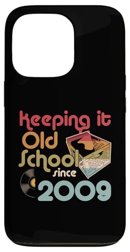 Keeping It Old School Since 2009 Year Box of Vinyl Records Hülle für iPhone 13 Pro von Retro Birthday Party For Vinyl Record Collectors