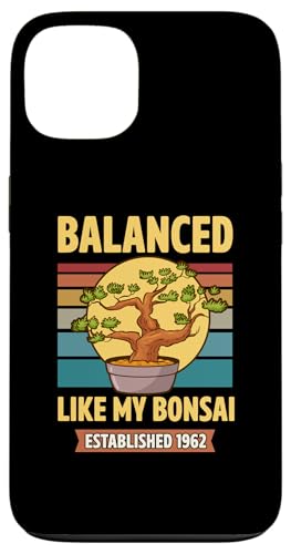 Balanced Like My Bonsai gegründet 1962 Geburtsjahr Bonsai Hülle für iPhone 13 von Retro Birthday Party Supplies for Bonsai Gardeners
