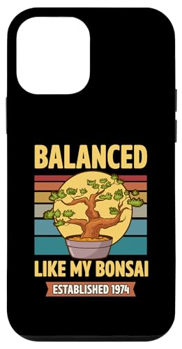 Balanced Like My Bonsai gegründet 1974 Geburtsjahr Bonsai Hülle für iPhone 12 mini von Retro Birthday Party Supplies for Bonsai Gardeners