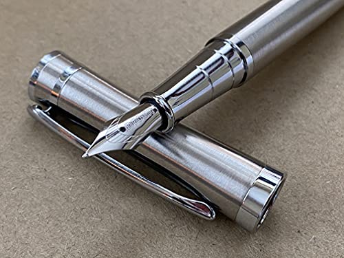 Luxuriöser 3035 Executive Edelstahl-Füllfederhalter von Rhapsody Ink Pens ~ 0,5 mm mittelfeine Feder von Rhapsody